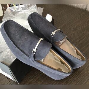 HUGO BOSS MEN’S SUEDE “DOSTER” SHOE - New w/box - navy blue suede - S 11